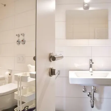 Deluxe Centre/milaneo *