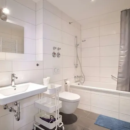 Deluxe Centre/milaneo *