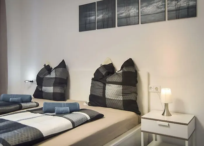 Deluxe Centre/milaneo