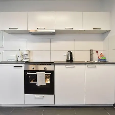 Deluxe Centre/milaneo *